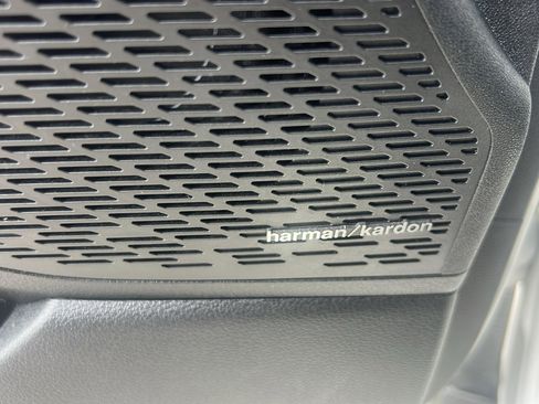 Used 2024 Hyundai Palisade Limited image 23