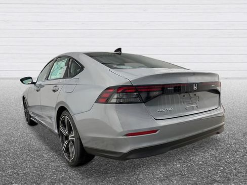 New 2026 Honda Accord SE image 3