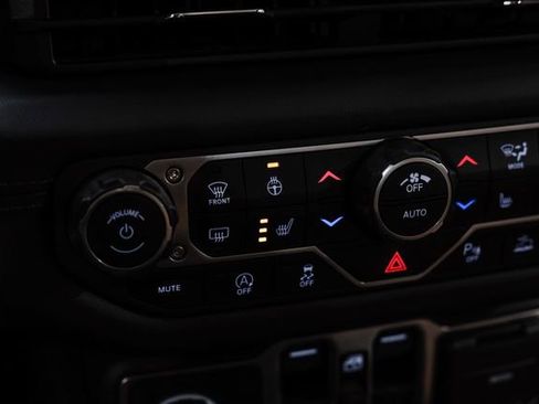 Used 2025 Jeep Gladiator Rubicon w/ Safety Group image 66