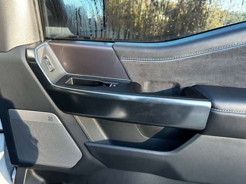 New 2025 Ford F150 Platinum w/ FX4 Off-Road Package image 43