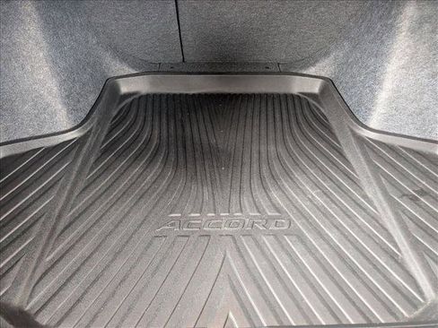 Used 2022 Honda Accord Sport image 19