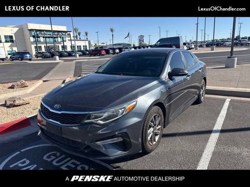 Used 2020 Kia Optima LX FWD image 1