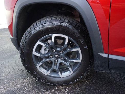 New 2025 Chevrolet Equinox ACTIV w/ Convenience Package III image 28