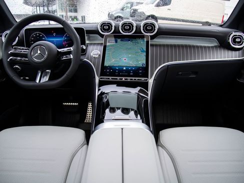 New 2026 Mercedes-Benz GLC 300 4MATIC image 9