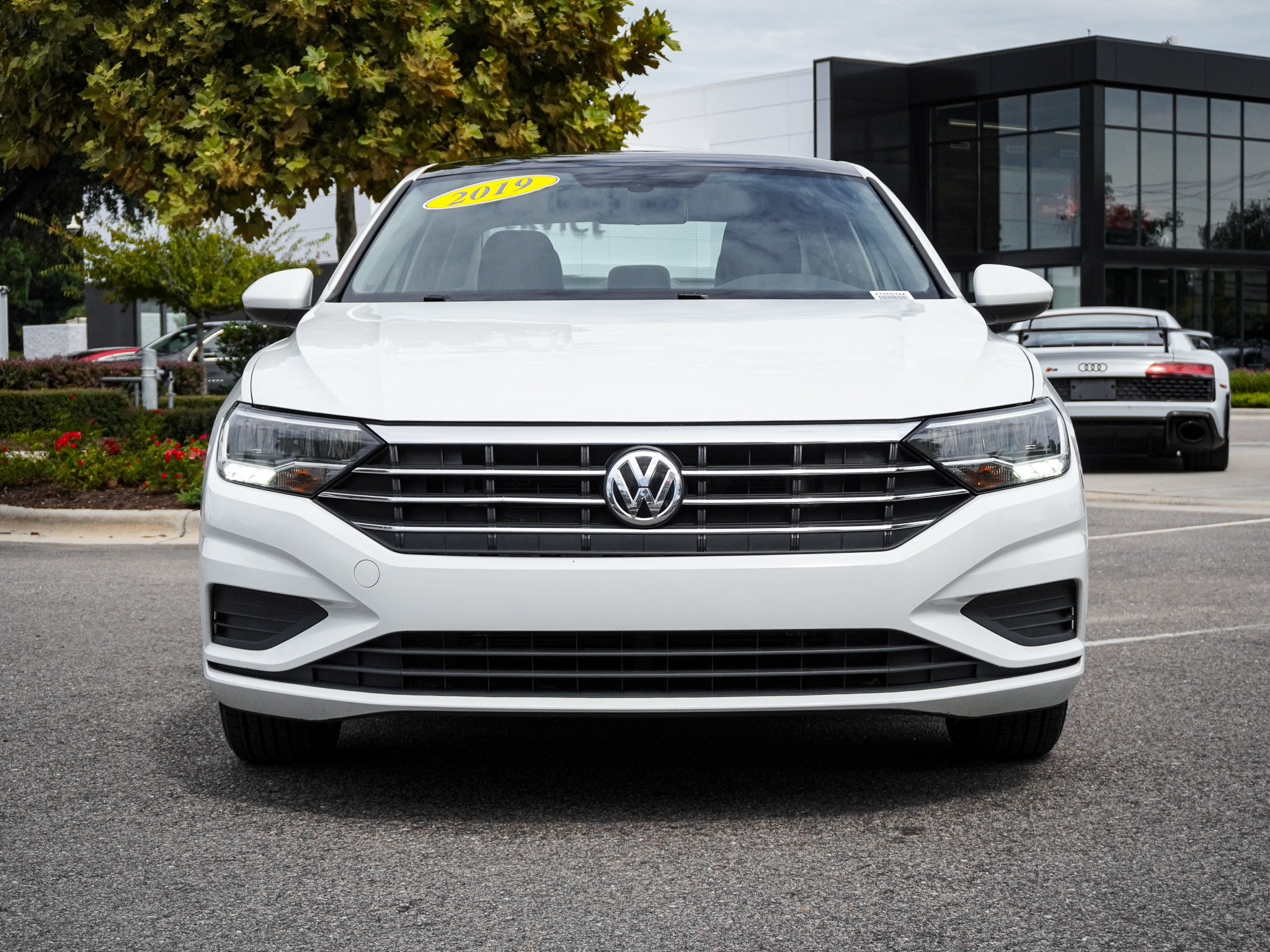 Used 2019 Volkswagen Jetta SE FWD image 3