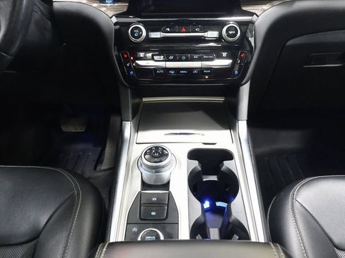 Used 2021 Ford Explorer Limited w/ Equipment Group 301A image 20