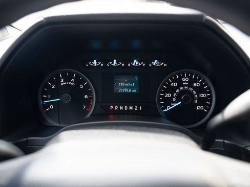 Used 2017 Ford F150 XLT AWD/4WD image 24