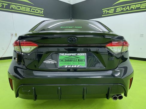 Used 2023 Toyota Corolla SE w/ SE Premium Package image 8