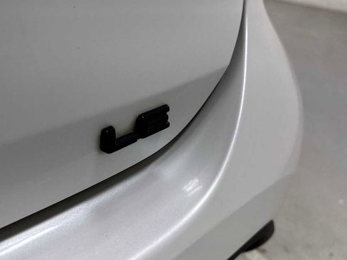 Certified 2023 Toyota Highlander LE image 29