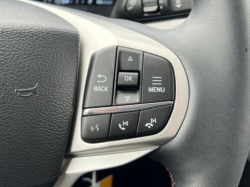 New 2026 Ford Explorer Active w/ Active Comfort Package AWD/4WD image 23