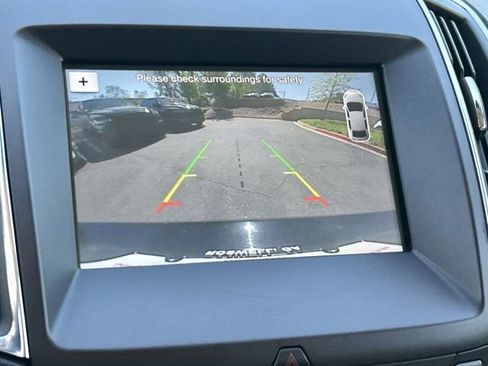 Used 2018 Ford Edge Titanium w/ Equipment Group 301A FWD image 36