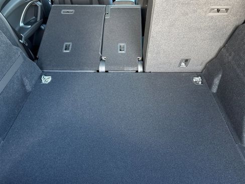 New 2025 Audi Q5 Premium image 12