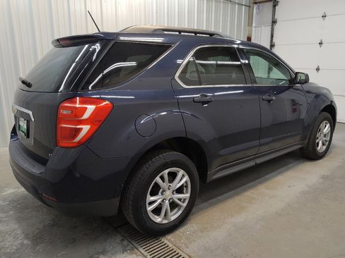 Used 2017 Chevrolet Equinox LT w/ Convenience Package image 10
