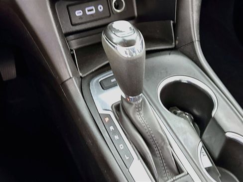 Used 2019 Chevrolet Equinox LT AWD/4WD image 18