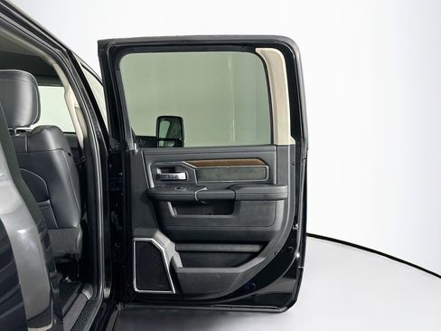 Used 2024 RAM 2500 Laramie w/ Safety Group image 31