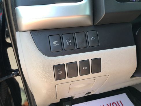 Used 2019 Toyota Highlander Limited AWD/4WD image 15