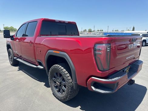 Certified 2024 GMC Sierra 2500 AT4 w/ AT4 Premium Plus Package AWD/4WD image 3