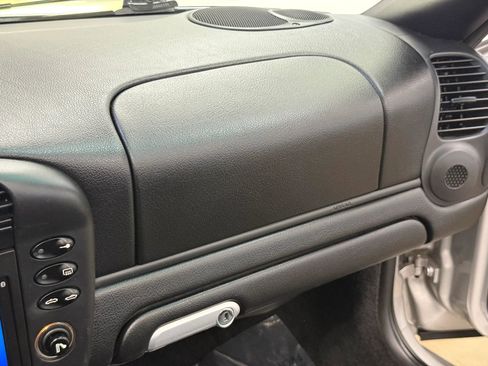 Used 2003 Porsche Boxster S RWD image 22