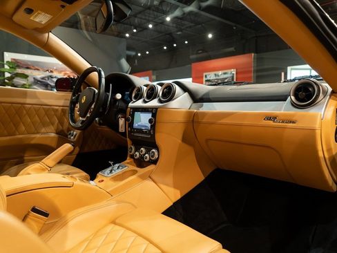 Used 2009 Ferrari 612 Scaglietti image 36