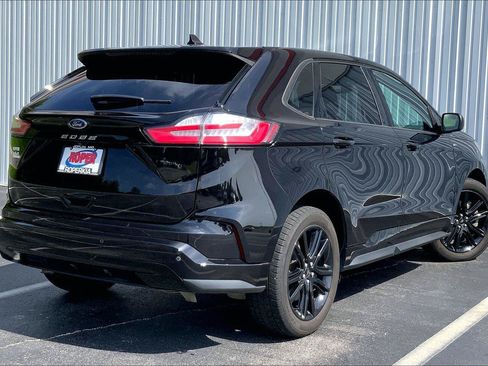 Used 2023 Ford Edge ST-Line AWD/4WD image 11