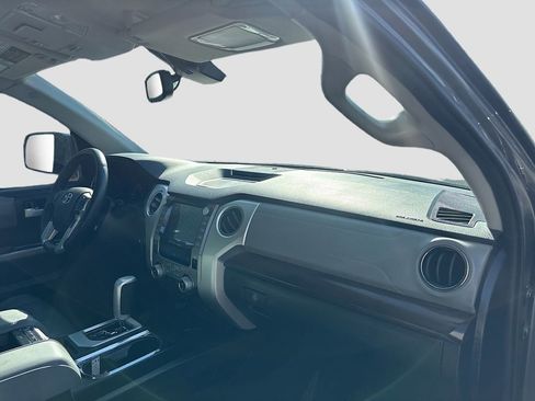 Used 2021 Toyota Tundra Limited w/ Limited Premium Package RWD image 28