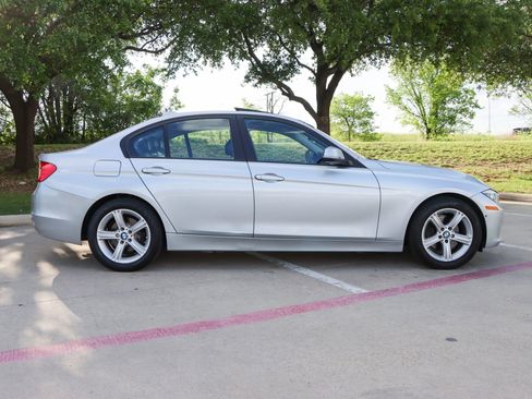 Used 2015 BMW 328i xDrive Sedan AWD/4WD image 8