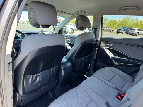 Used 2018 Hyundai Santa Fe Sport w/ 2.4L Value Package 02 AWD/4WD image 24