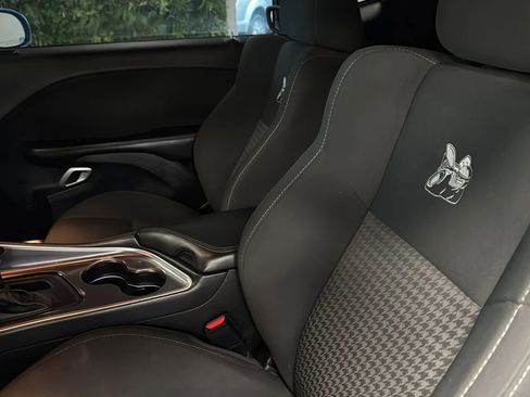 Used 2019 Dodge Challenger R/T Scat Pack w/ Widebody Package image 15