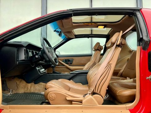 Used 1991 Pontiac Firebird Trans Am RWD image 14