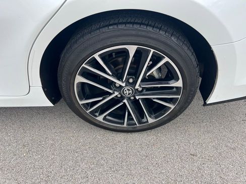 Used 2025 Toyota Camry XLE w/ Premium Plus Package image 14