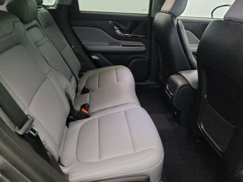 Used 2022 Lincoln Corsair AWD w/ Equipment Group 101A image 19