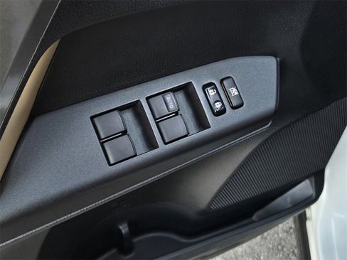 Used 2018 Toyota RAV4 XLE w/ Plus Extra Value Package image 11