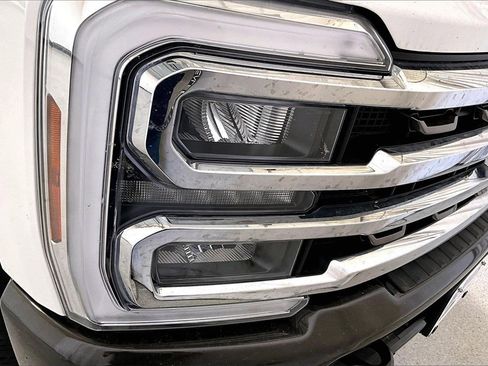 Used 2025 Ford F350 King Ranch image 12