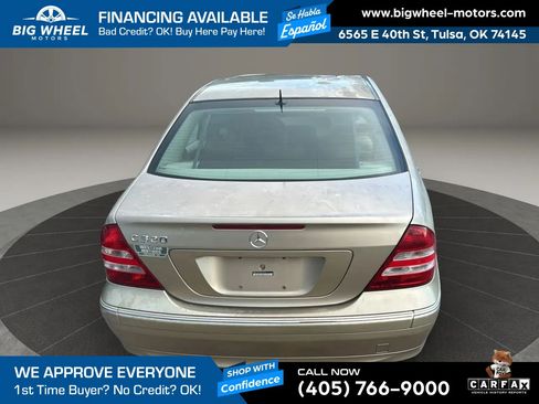 Used 2005 Mercedes-Benz C 320 Sedan image 5