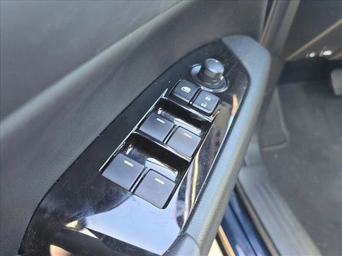 Used 2020 MAZDA CX-5 Touring image 8