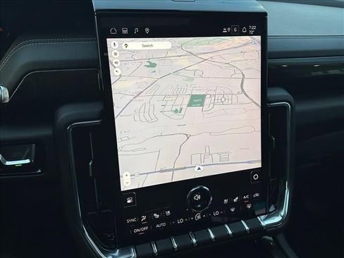 New 2026 GMC Yukon XL Elevation image 32