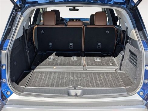 Certified 2023 Nissan Pathfinder Platinum w/ Cargo Package image 30
