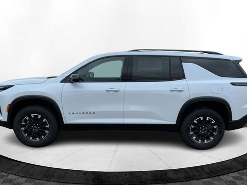 New 2026 Chevrolet Traverse Z71 image 2