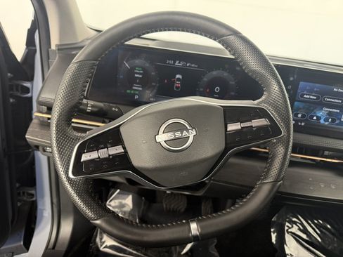 Used 2024 Nissan Ariya FWD image 21