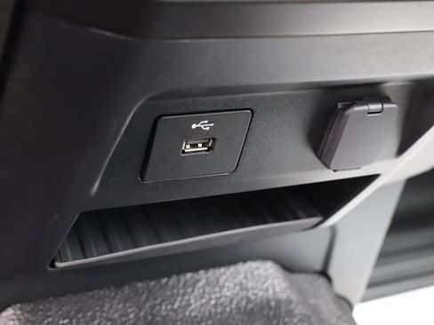 Used 2022 Ford F250 XL w/ STX Appearance Package image 28