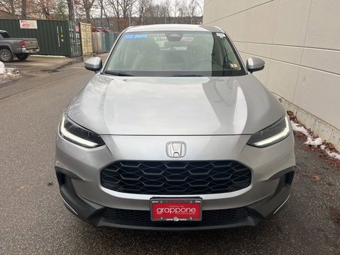 Certified 2023 Honda HR-V LX image 3