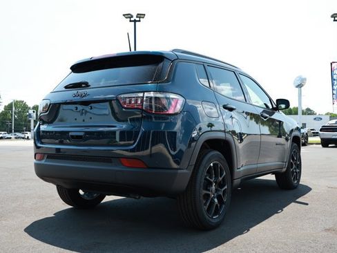 New 2026 Jeep Compass Latitude AWD/4WD image 6