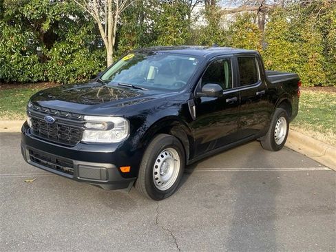 Used 2024 Ford Maverick XL image 3