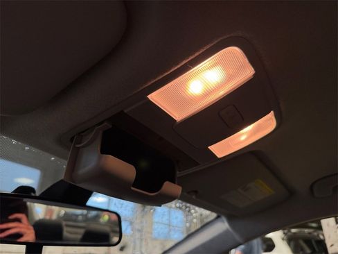 Certified 2024 Kia Forte LXS w/ LXS Technology Package image 30