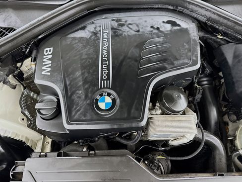 Used 2016 BMW 320i Sedan image 38