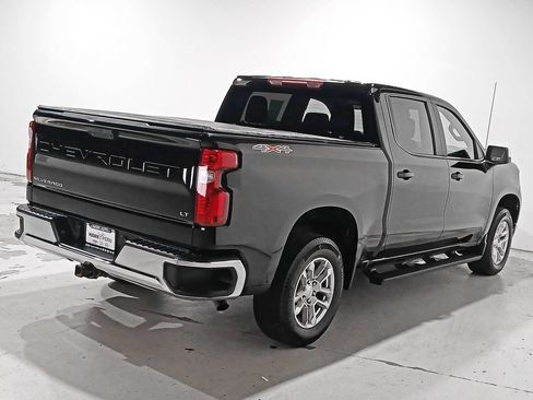 Used 2025 Chevrolet Silverado 1500 LT AWD/4WD image 6