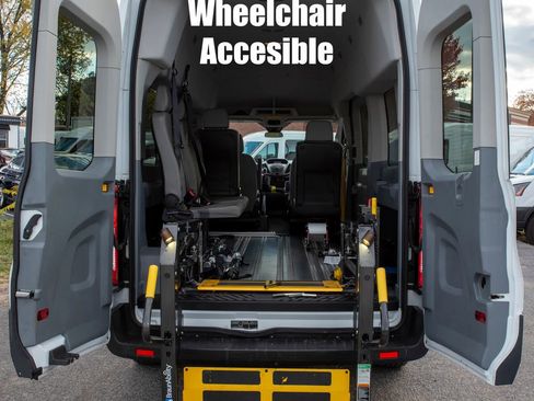 Used 2015 Ford Transit 350 XLT image 1