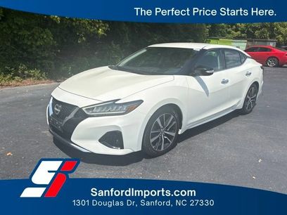 Used 2023 Nissan Maxima SV w/ Floor Mat Group