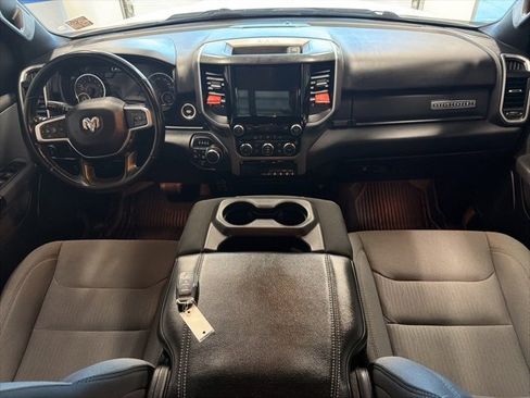 Used 2021 RAM 1500 Big Horn image 14
