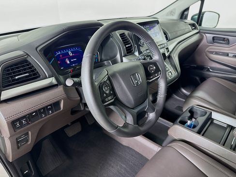 Used 2019 Honda Odyssey Touring image 8